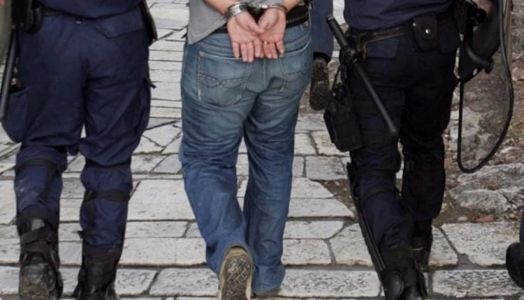 Συνέλαβαν δύο από τους πέντε που είχαν αποδράσει από τη Διεύθυνση Αλλοδαπών